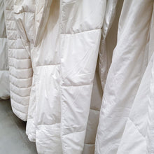 Load image into Gallery viewer, Duck Feather Duvet Insert/Quilt Hotel Quality - Super Single/Queen/King - Zoe Home®