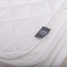 Load image into Gallery viewer, Mattress Protector Waterproof
